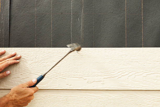 Historical Building Siding Restoration in Manchester Center, VT
